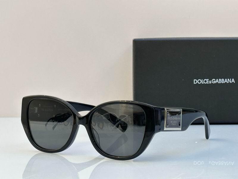 D&G Sunglasses 260